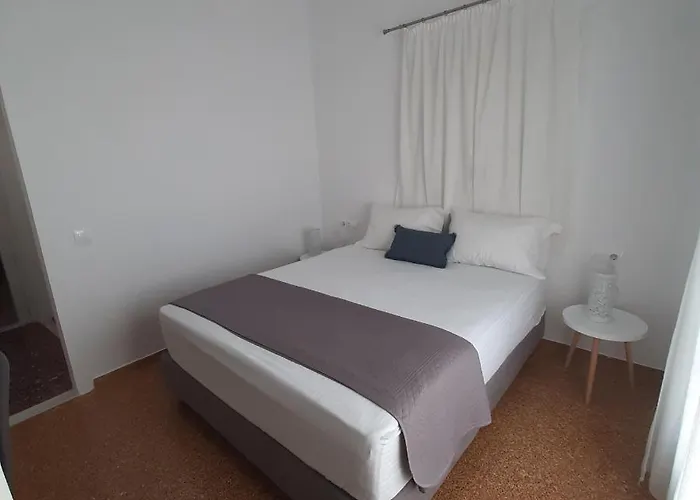 Flora & Διαμέρισμα *